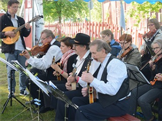 Kihaus Folk Pelimannit