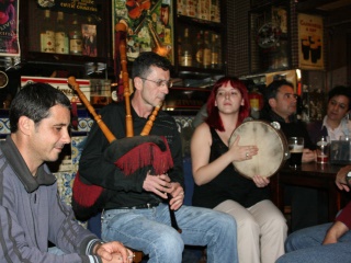 The Asturian bagpiper Xuacu AMIEVA playing in TABERNA ELISA